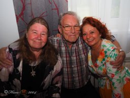 Künstler helfen Kinder - Mit Musik zur Menschlichkeit